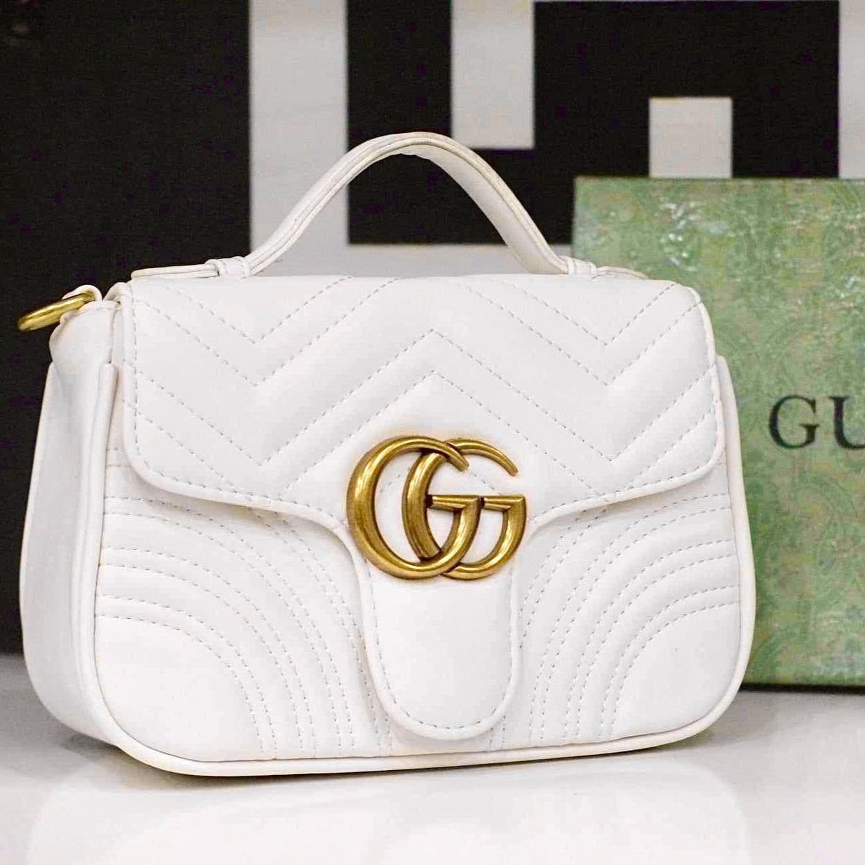 GUCCI GG MARMONT MINI TOP HANDLE BAG