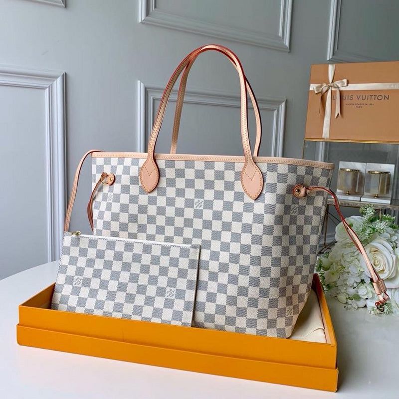 LOUIS VUITTON Neverfull