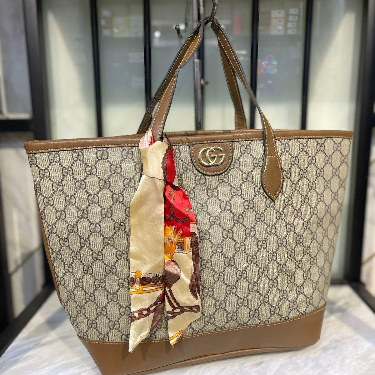 GUCCI Ophidia Medium Tote bag