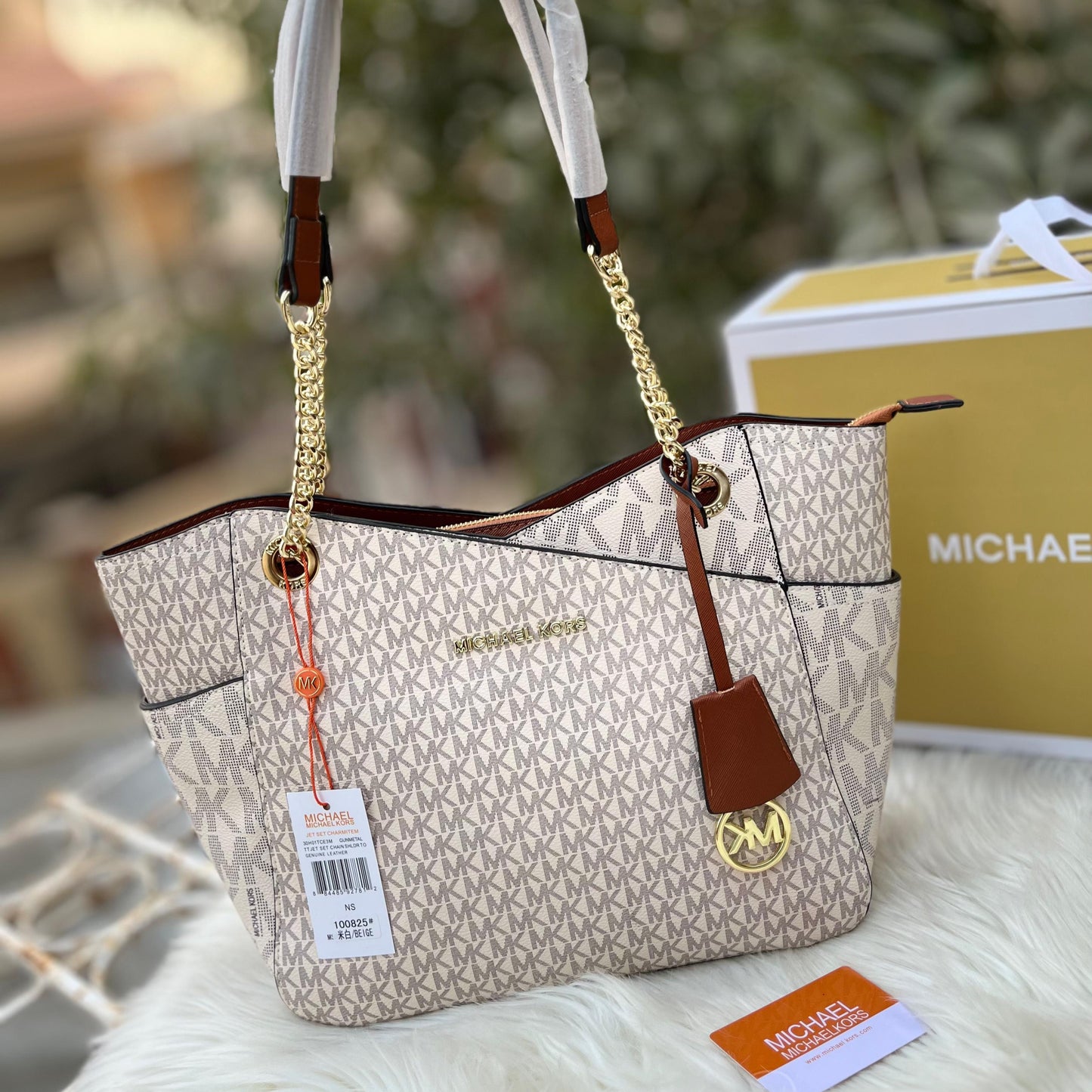 MICHAEL KORS handbag