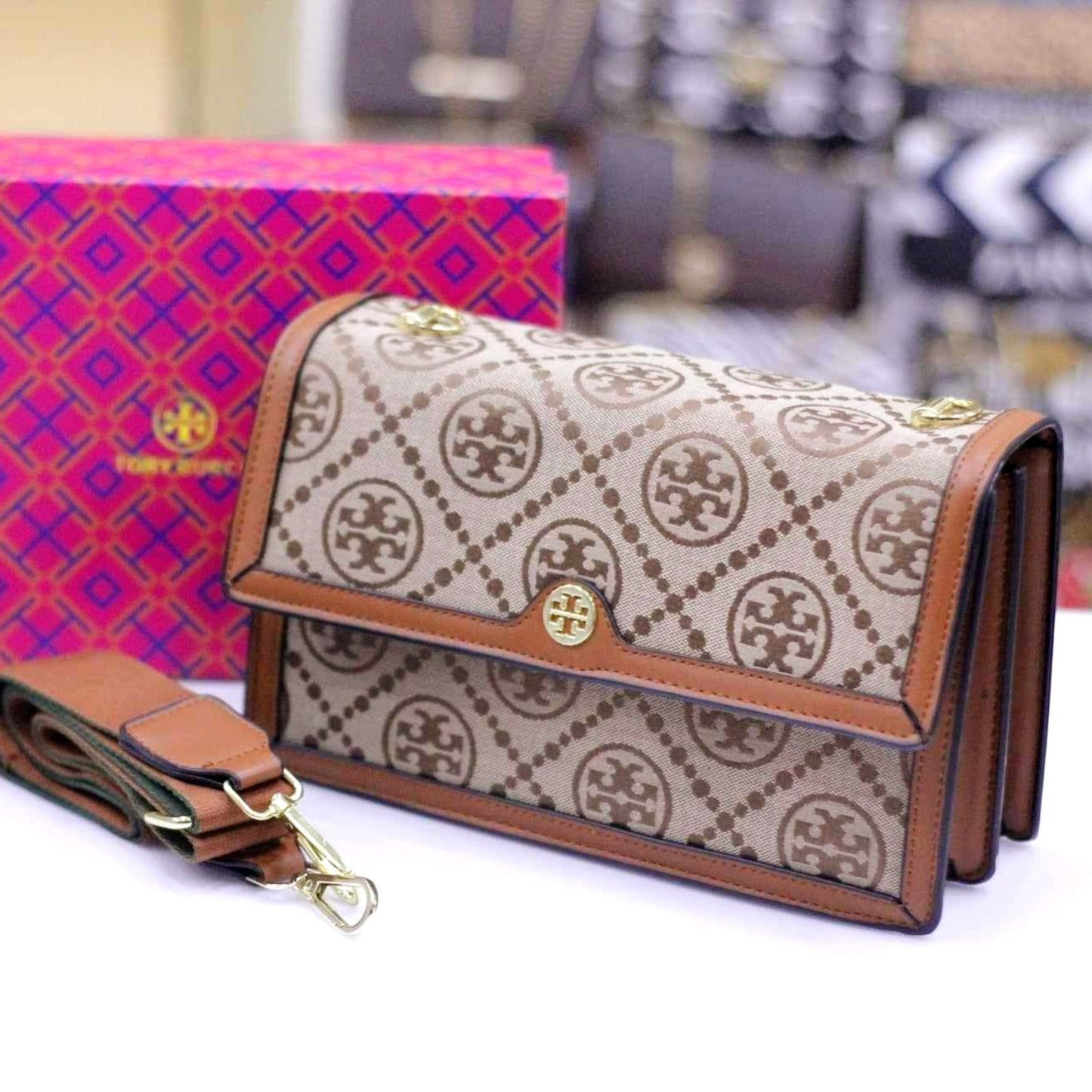 Tory Burch Cross body bag