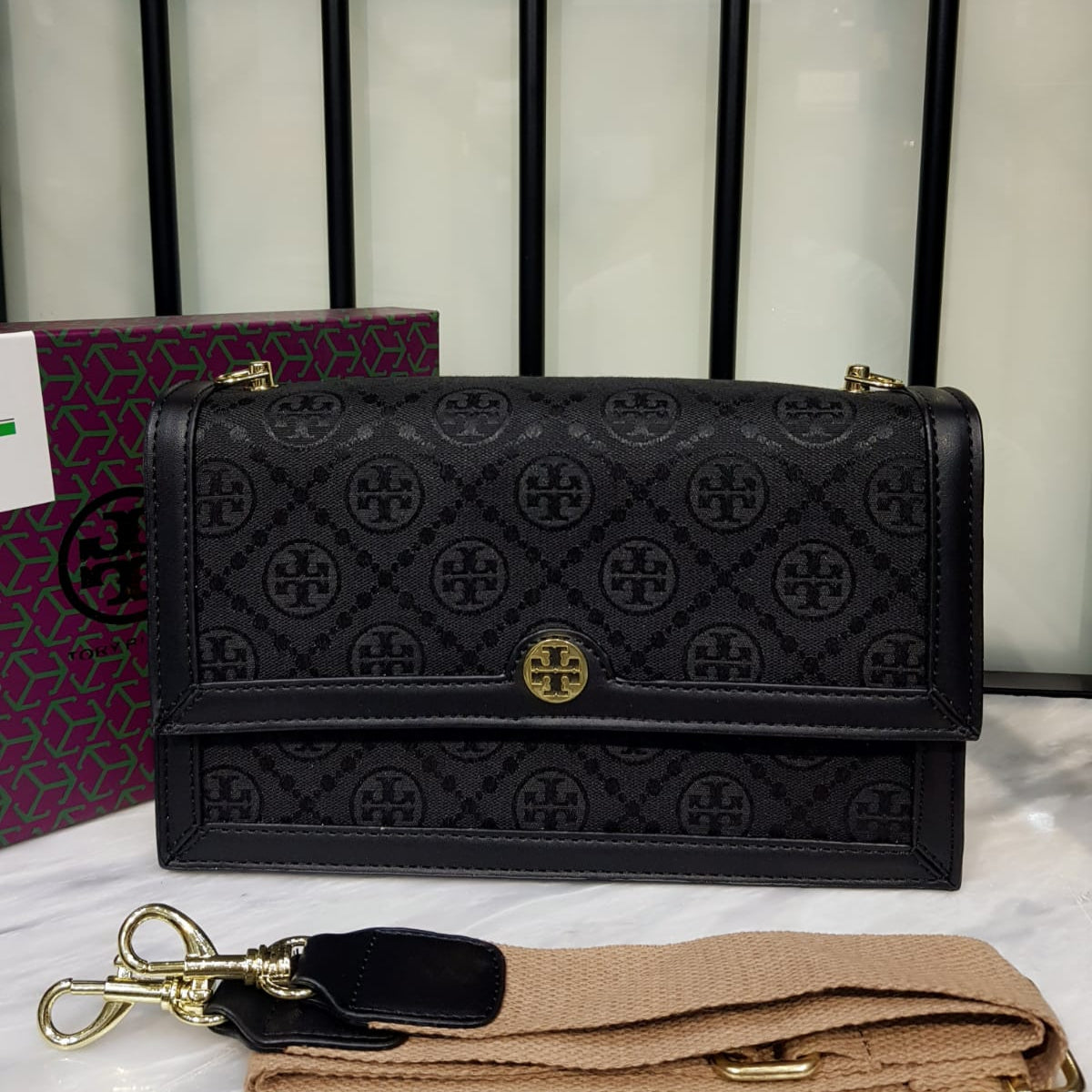 Tory Burch Cross body bag